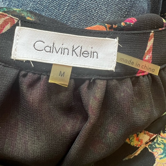 Calvin Klein Semi-Sheer Lined Elastic Waist V-Neck 3/4 Sleeve Blouse Medium - Picture 4 of 4